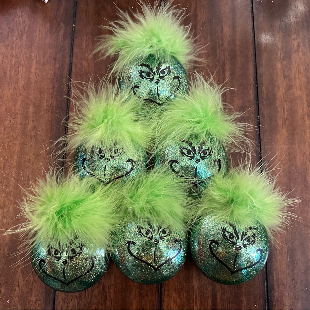Grinch inspired ornaments!
